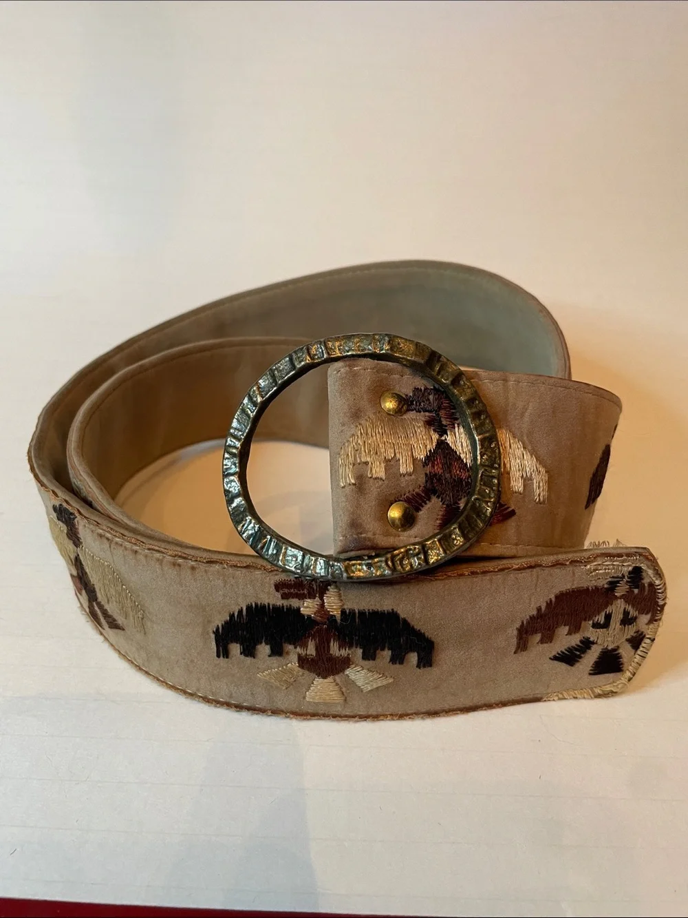 Vintage Indian Eagle Hammered Oval Ring Buckle & Embroidered Suede Belt Men's